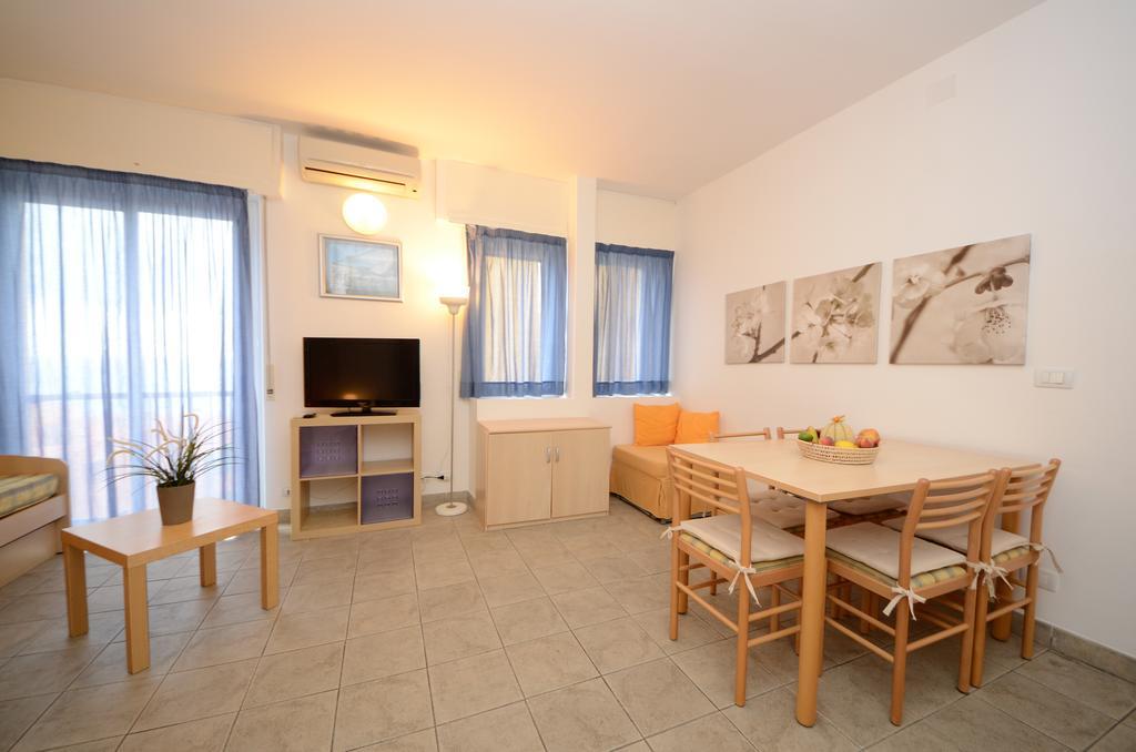 Residence Il Gabbianoヴァリゴッティ 部屋 写真